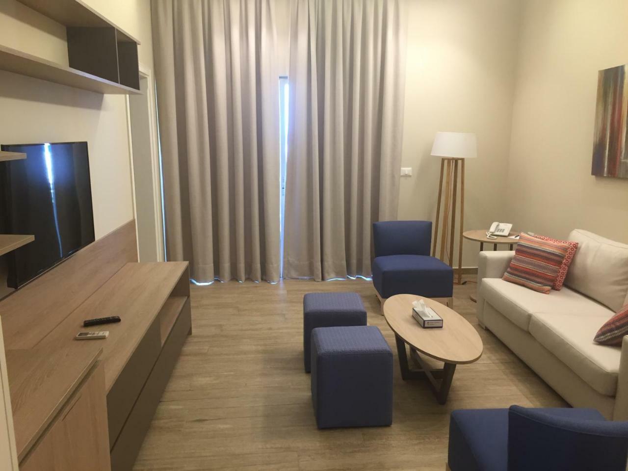 Rest House 泰尔 外观 照片